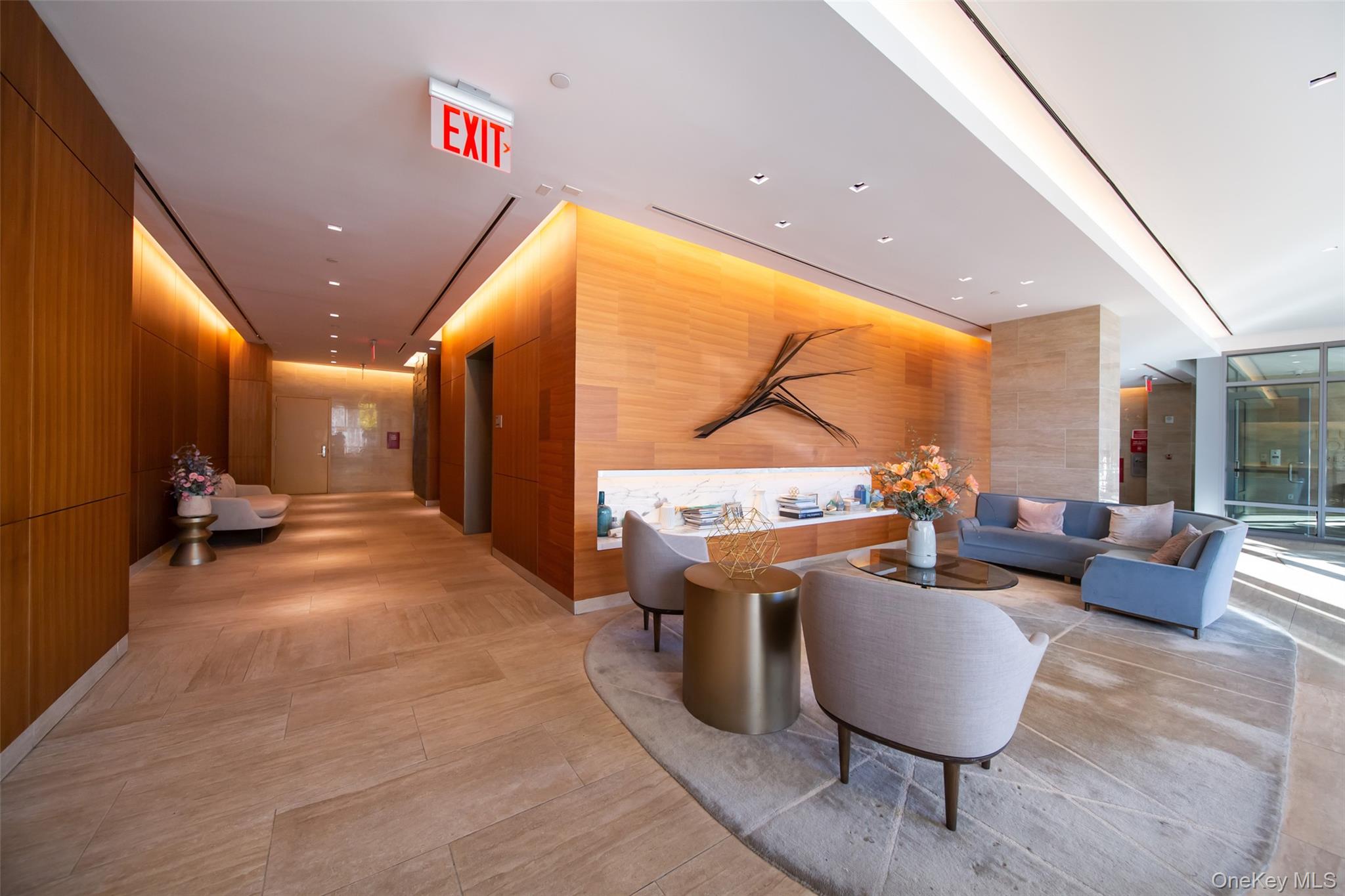 138-35 39th Avenue 17-H Flushing Flushing, NY 11354