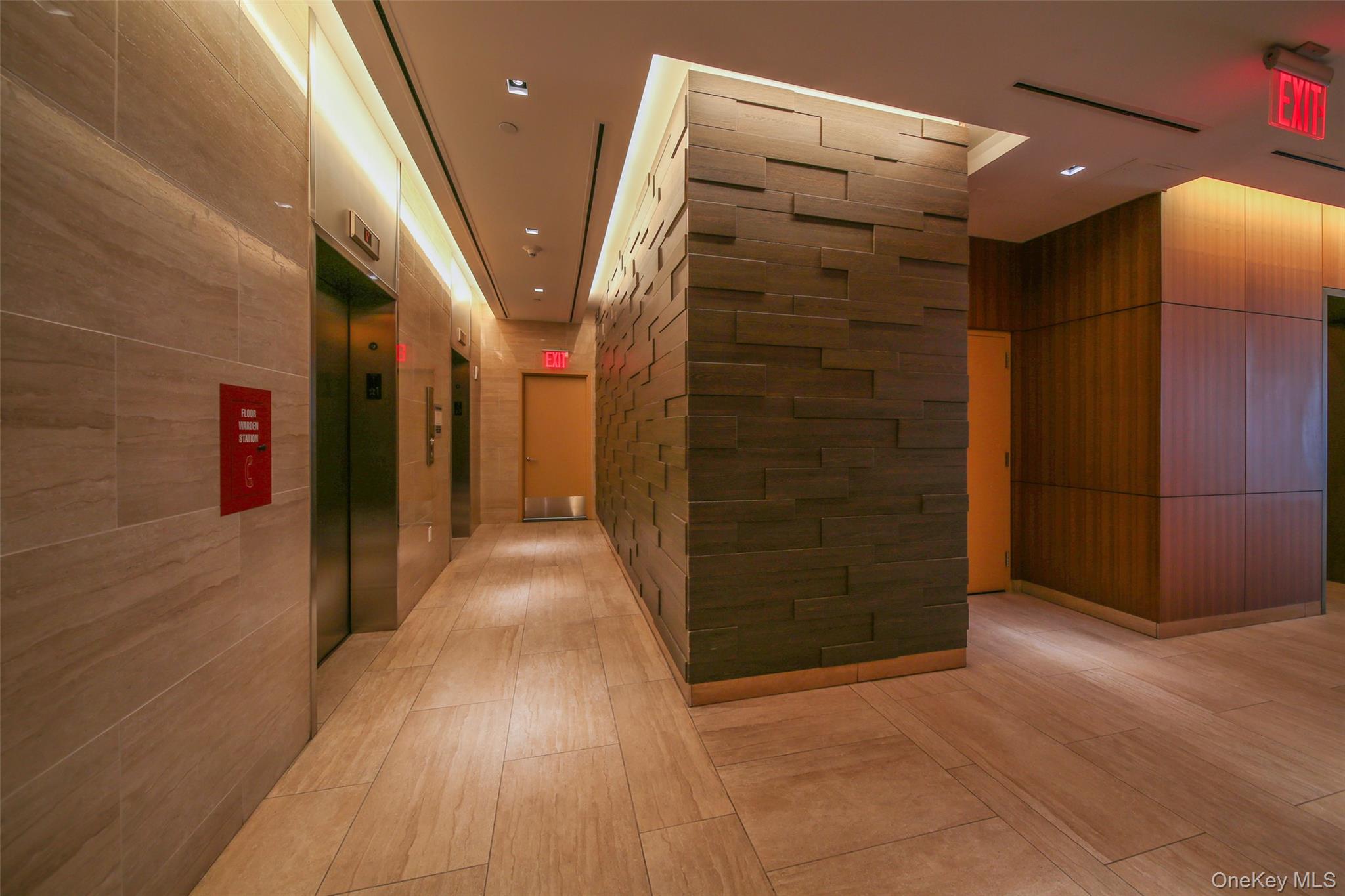 138-35 39th Avenue 17-H Flushing Flushing, NY 11354