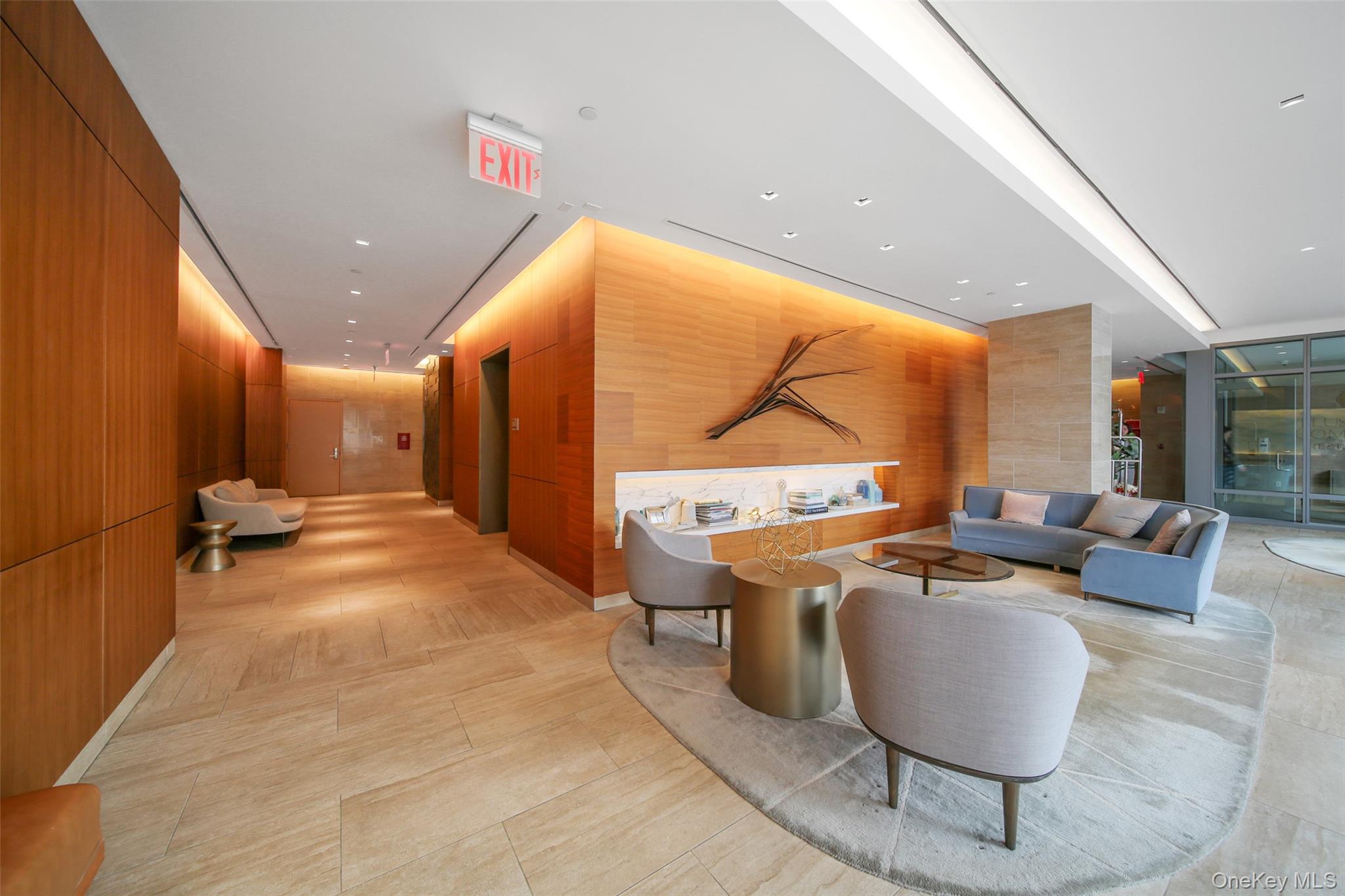 138-35 39th Avenue 17-H Flushing Flushing, NY 11354