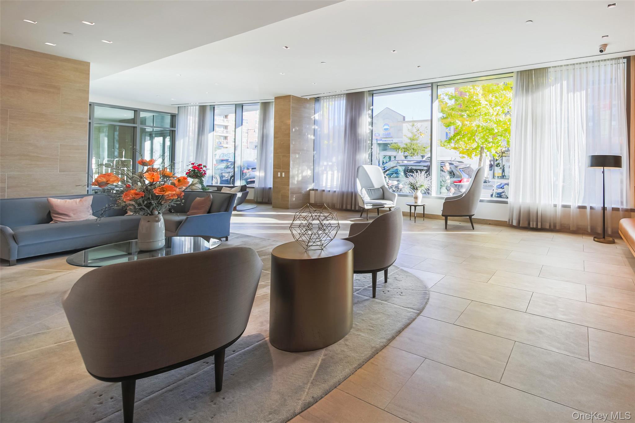 138-35 39th Avenue 17-H Flushing Flushing, NY 11354