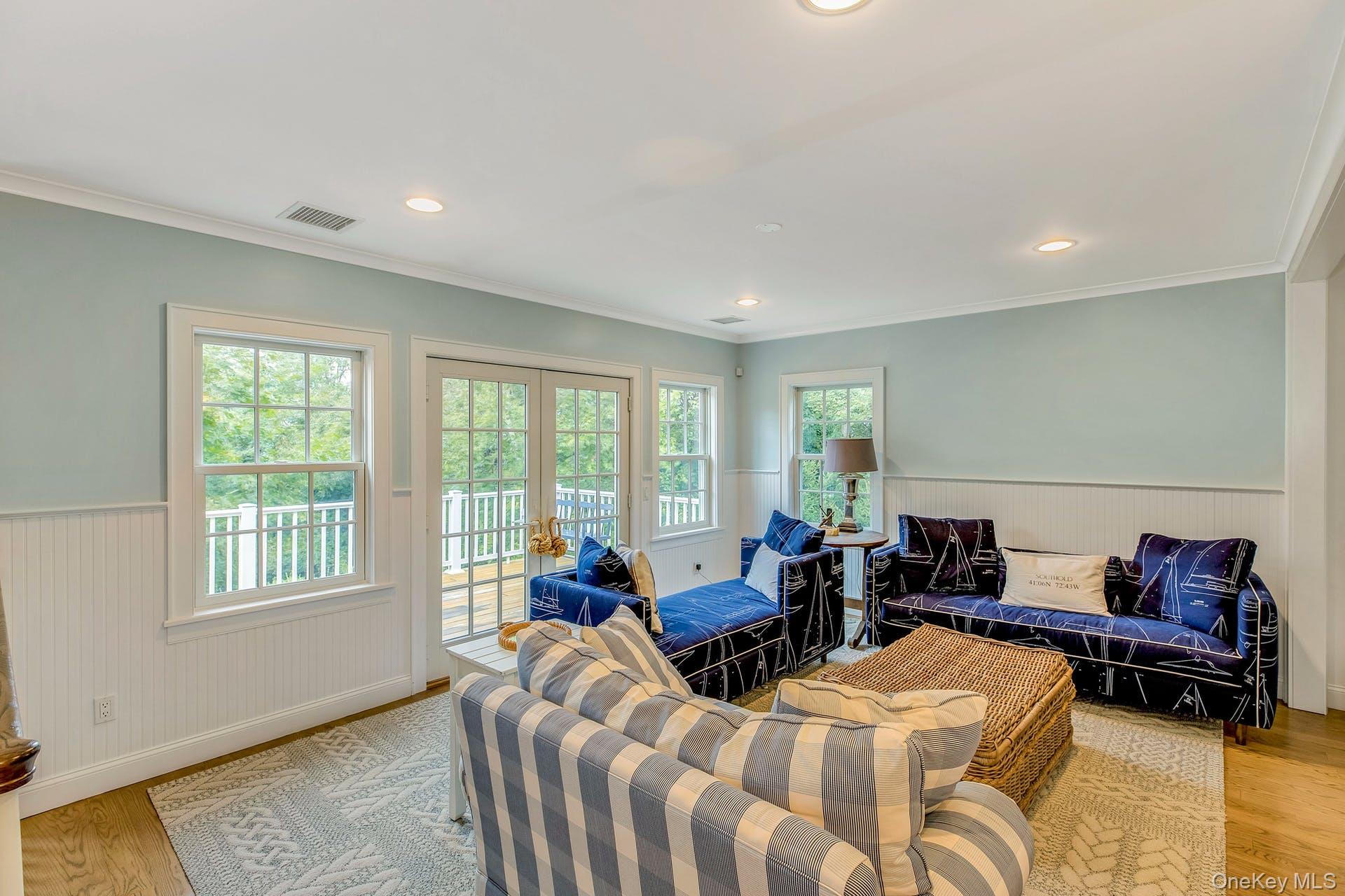 590 Soundview Av Extension Southold Southold, NY 11971