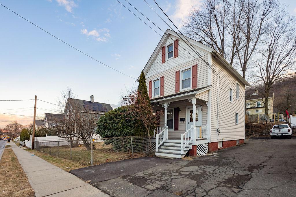 165 Gurnee Avenue Out of NYC Haverstraw, NY 10927