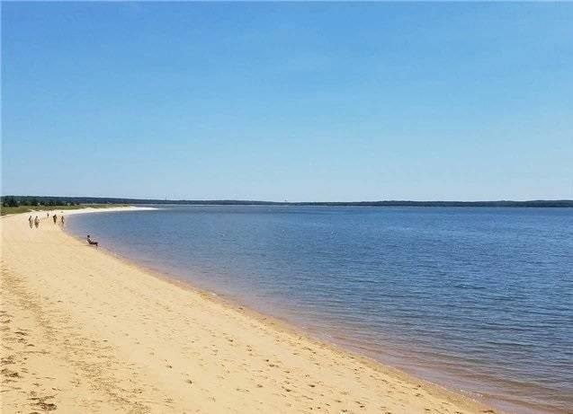 599 Peconic Bay Boulevard Jamesport Jamesport, NY 11947