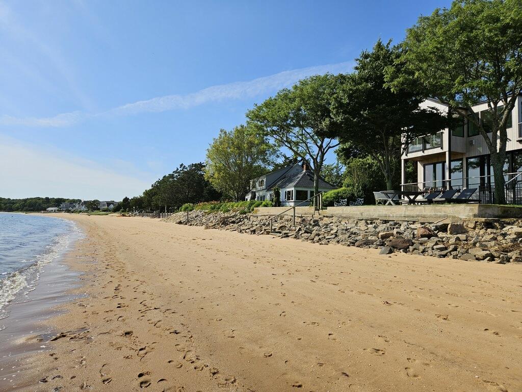 599 Peconic Bay Boulevard Jamesport Jamesport, NY 11947