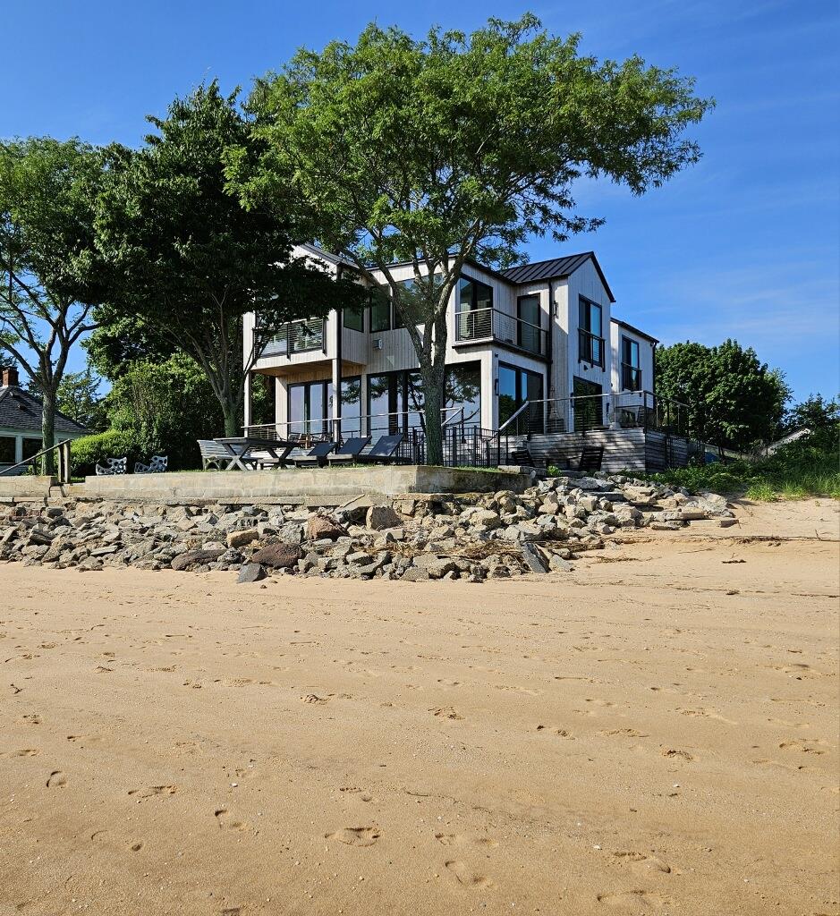 599 Peconic Bay Boulevard Jamesport Jamesport, NY 11947