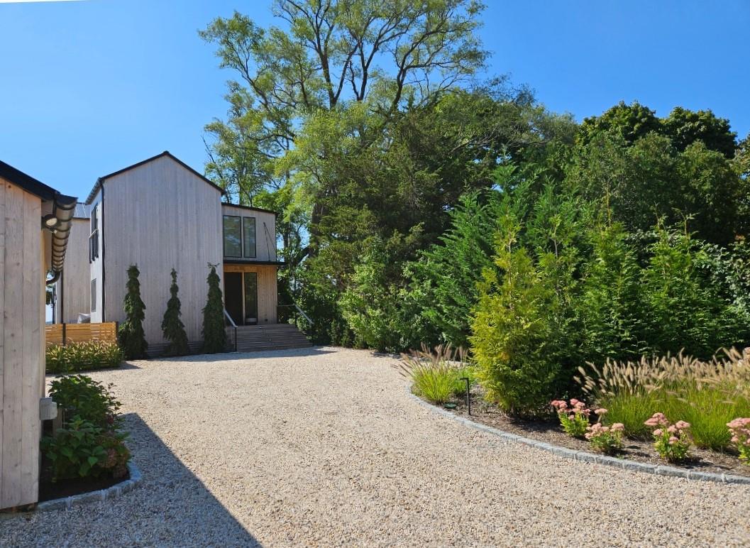 599 Peconic Bay Boulevard Jamesport Jamesport, NY 11947