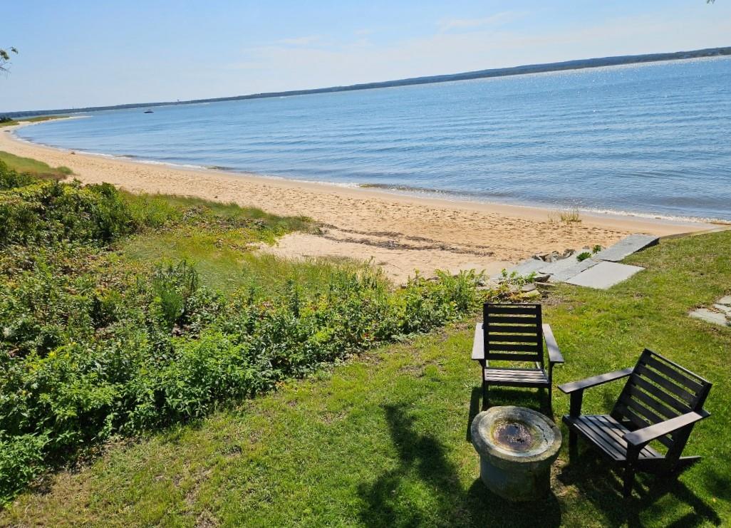 599 Peconic Bay Boulevard Jamesport Jamesport, NY 11947