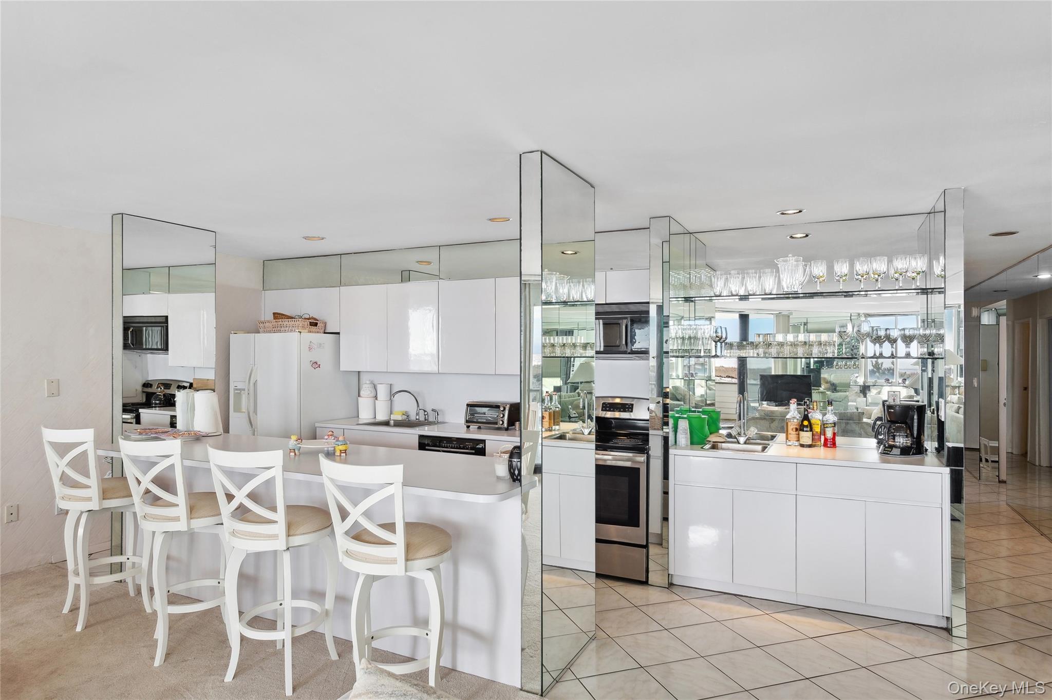 265 Dune Road 7-G Westhampton Beach Westhampton Beach, NY 11978