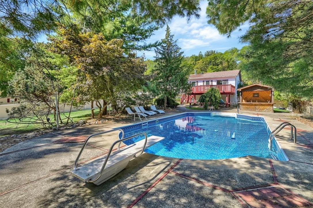 31 Gleason Drive Out of NYC Thiells, NY 10984