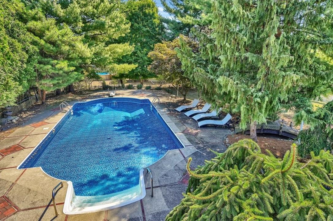 31 Gleason Drive Out of NYC Thiells, NY 10984