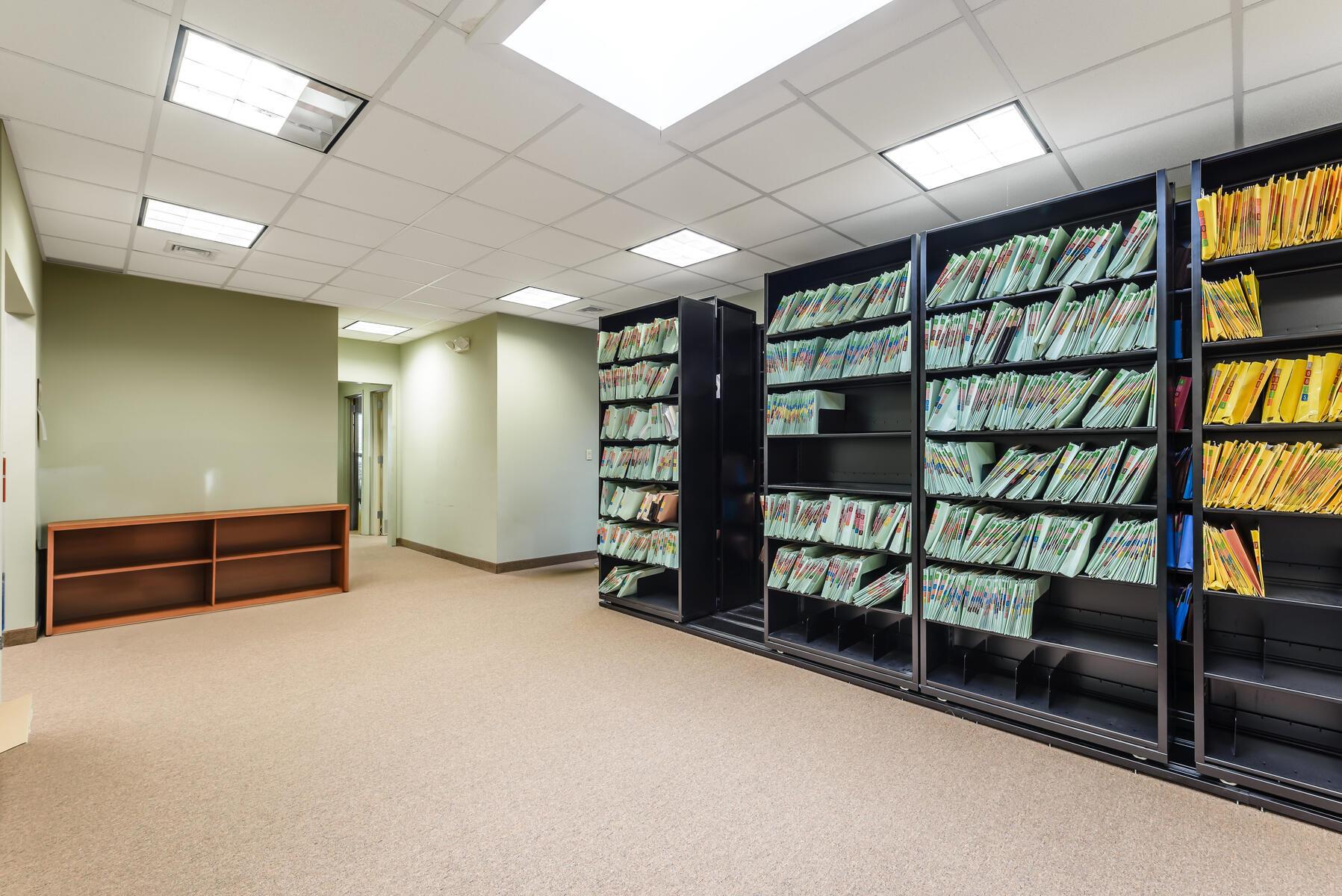 15 South Bayles Avenue Port Washington Port Washington, NY 11050