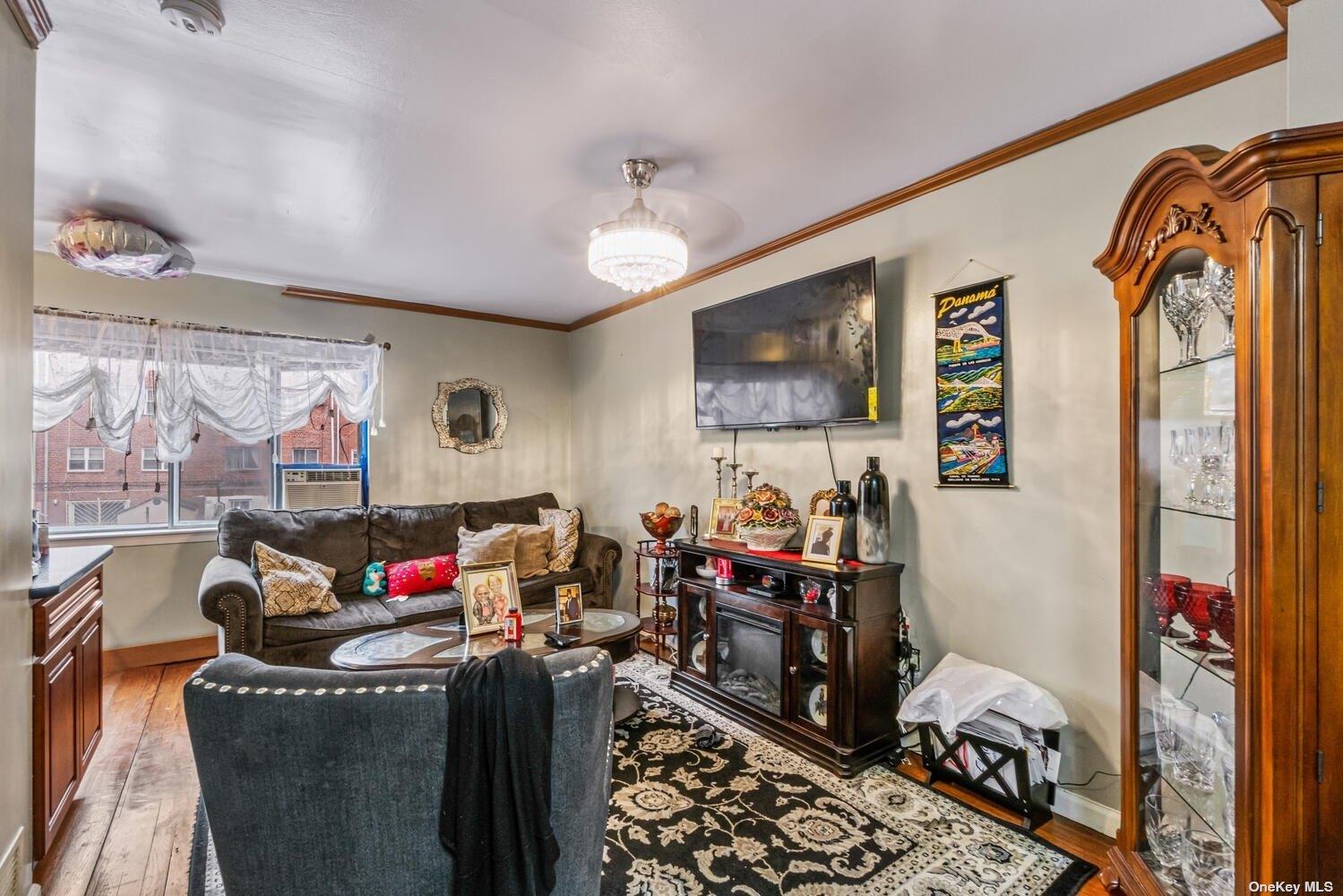 942 Jerome Street Brooklyn, NY 11207