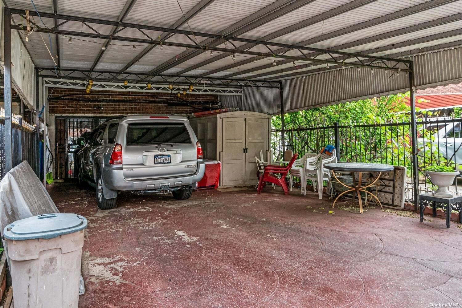 942 Jerome Street Brooklyn, NY 11207