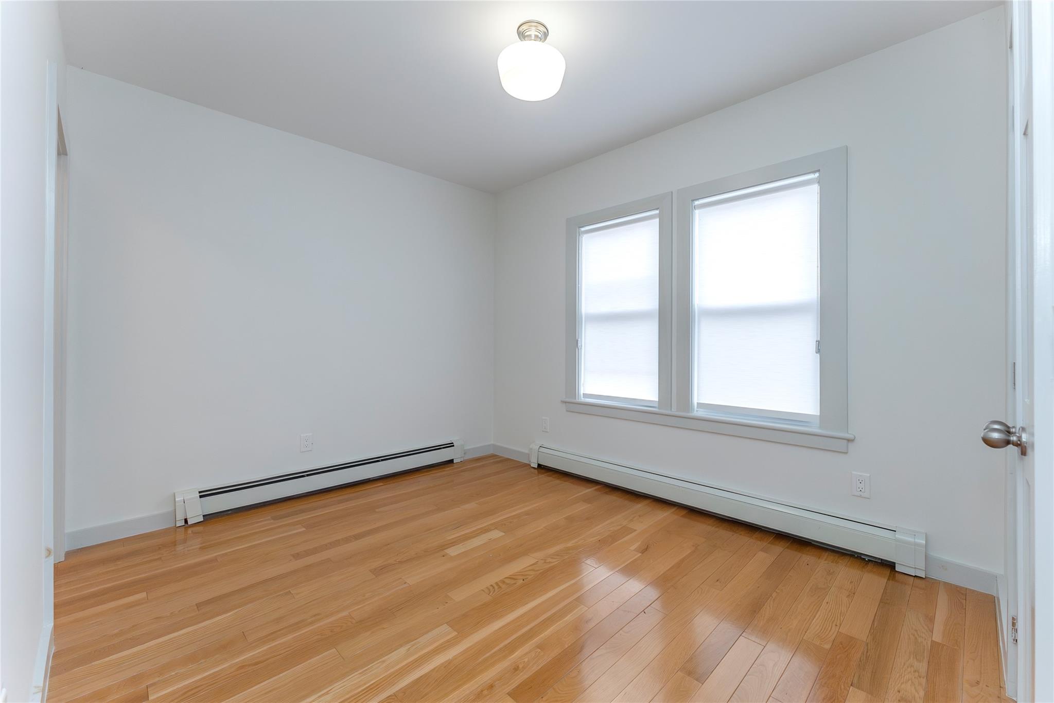 1091 Albany Post Road Out of NYC Gardiner, NY 12525