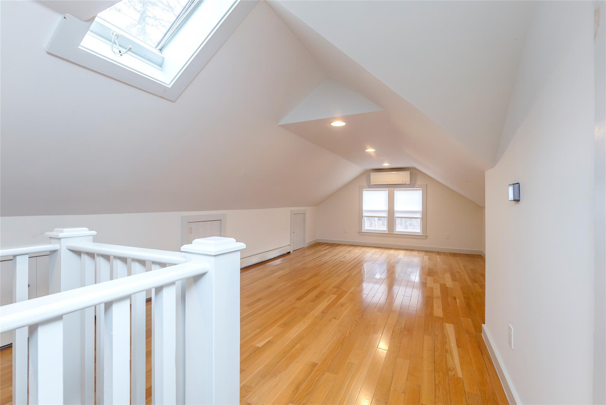 1091 Albany Post Road Out of NYC Gardiner, NY 12525