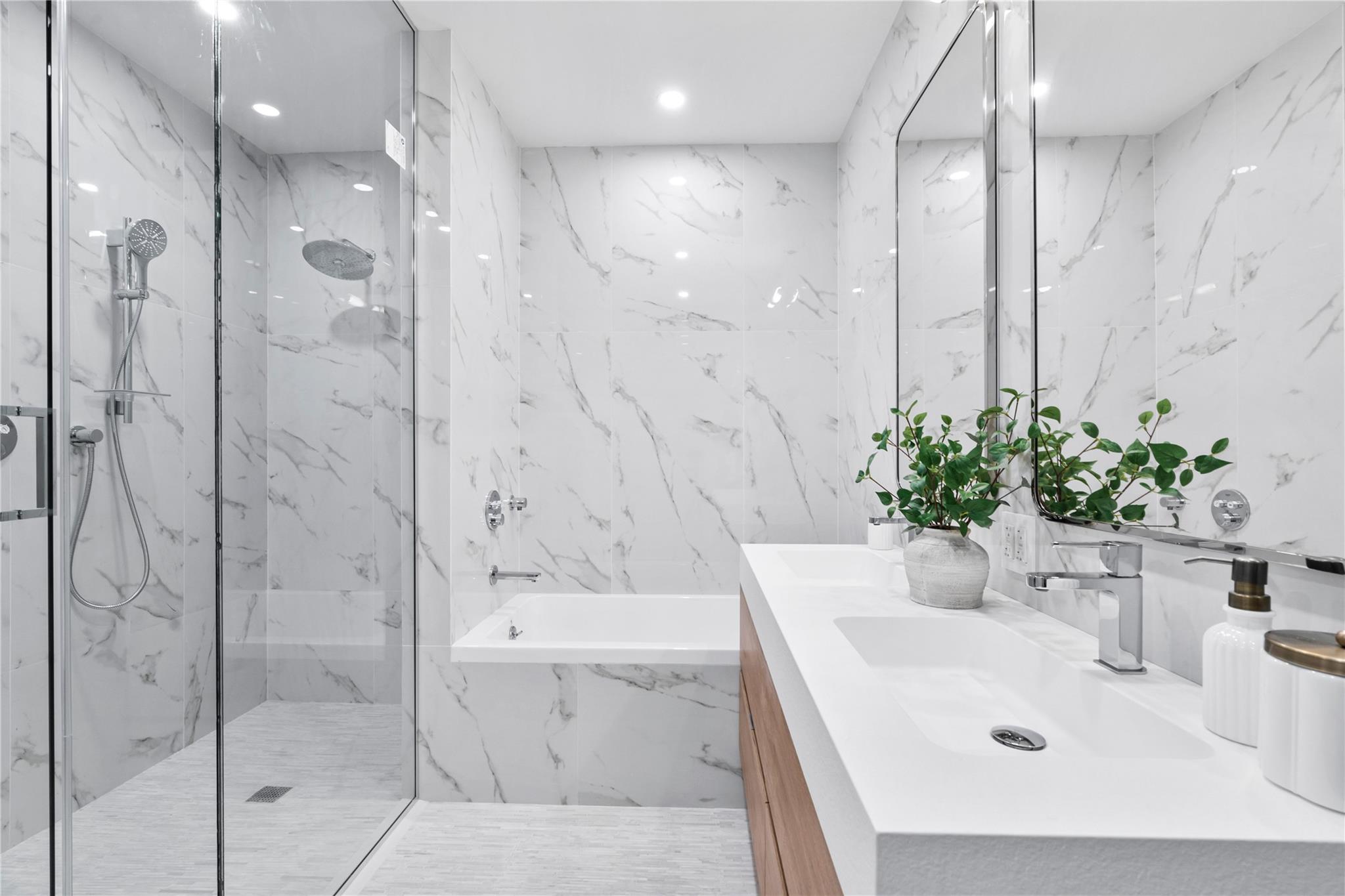 78-29 Austin Street TH-7 Forest Hills Forest Hills, NY 11375