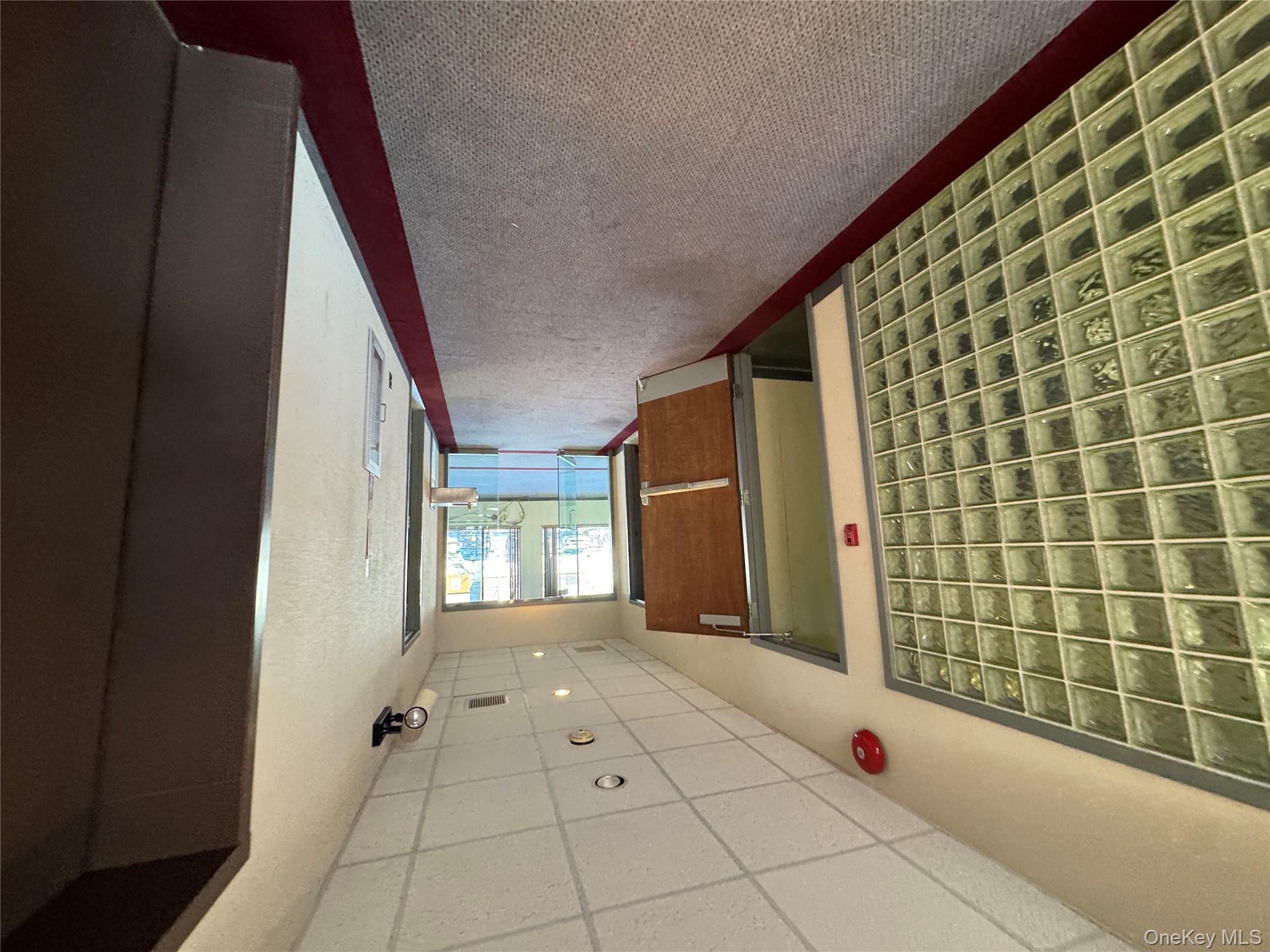 1400 Youngs Avenue Southold Southold, NY 11971