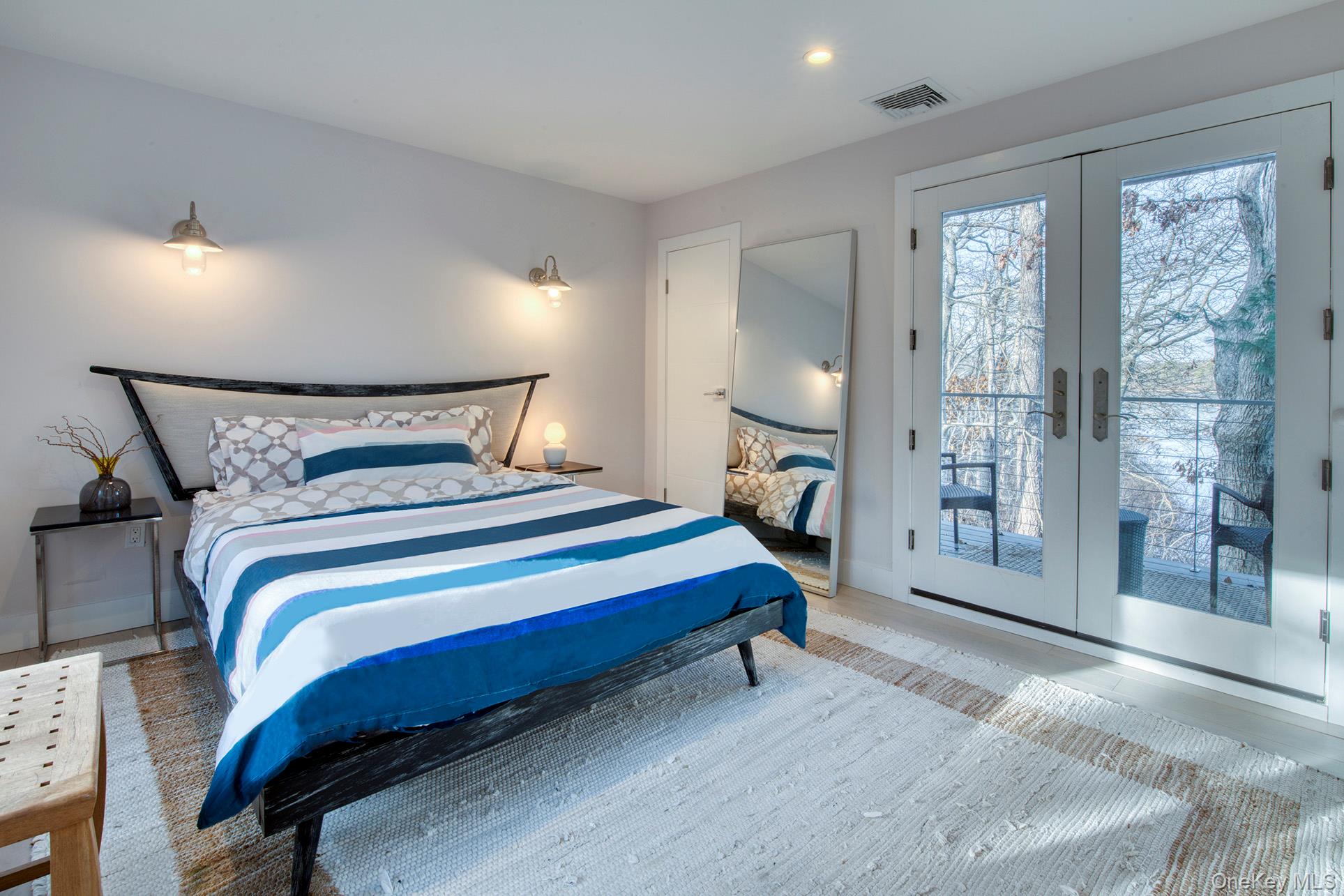 57 Big Fresh Pond Road Southampton Southampton, NY 11968