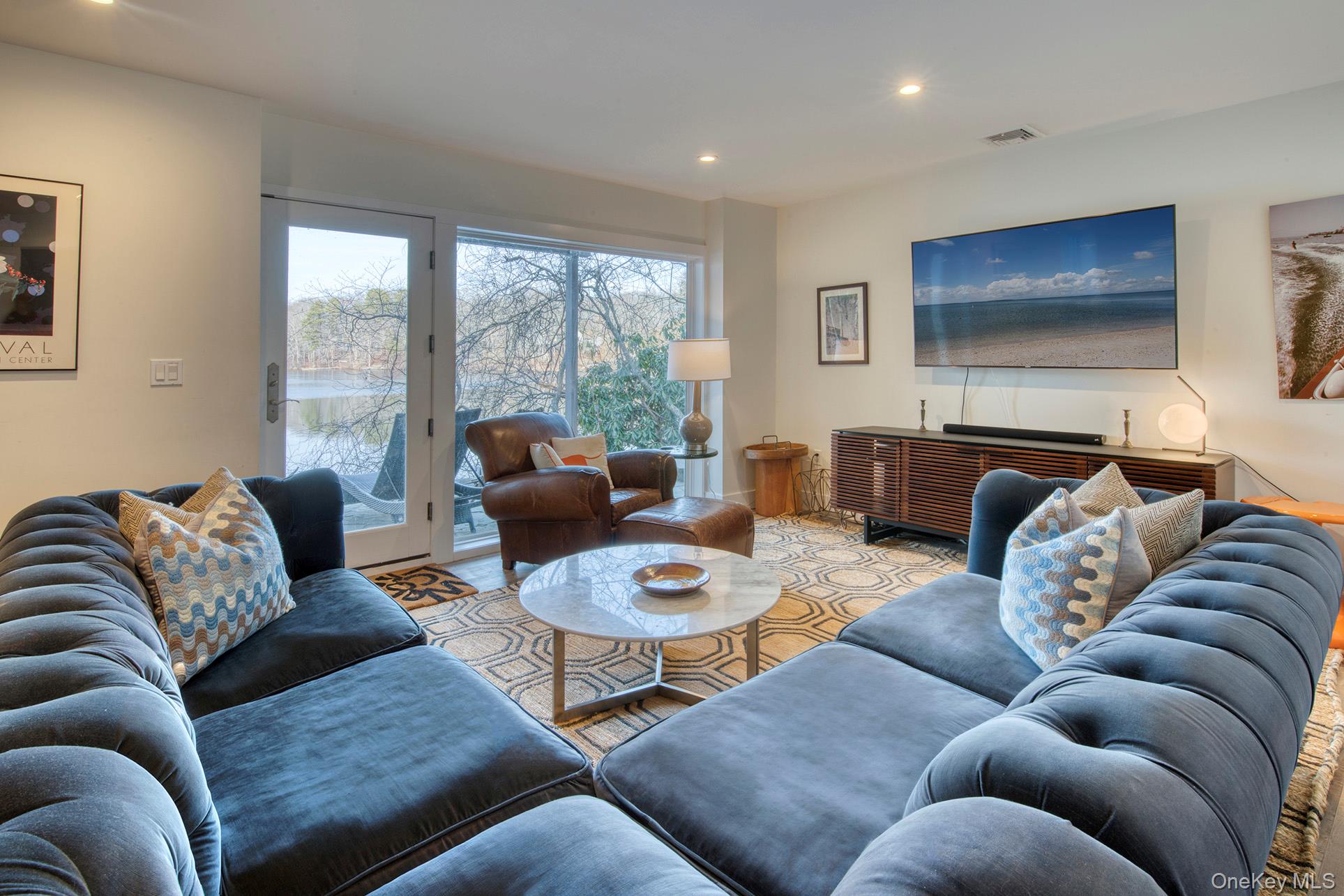 57 Big Fresh Pond Road Southampton Southampton, NY 11968