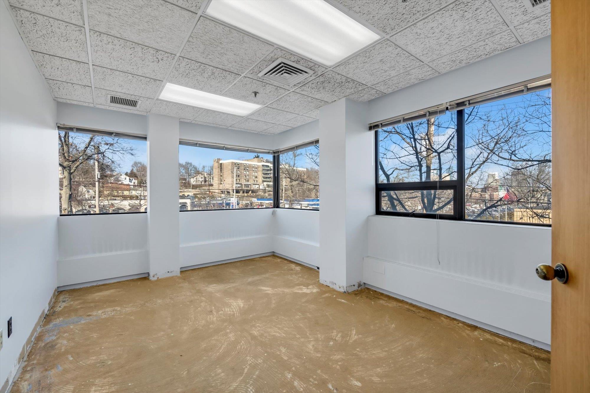 1 Summit Avenue 2nd Floor White Plains White Plains, NY 10606