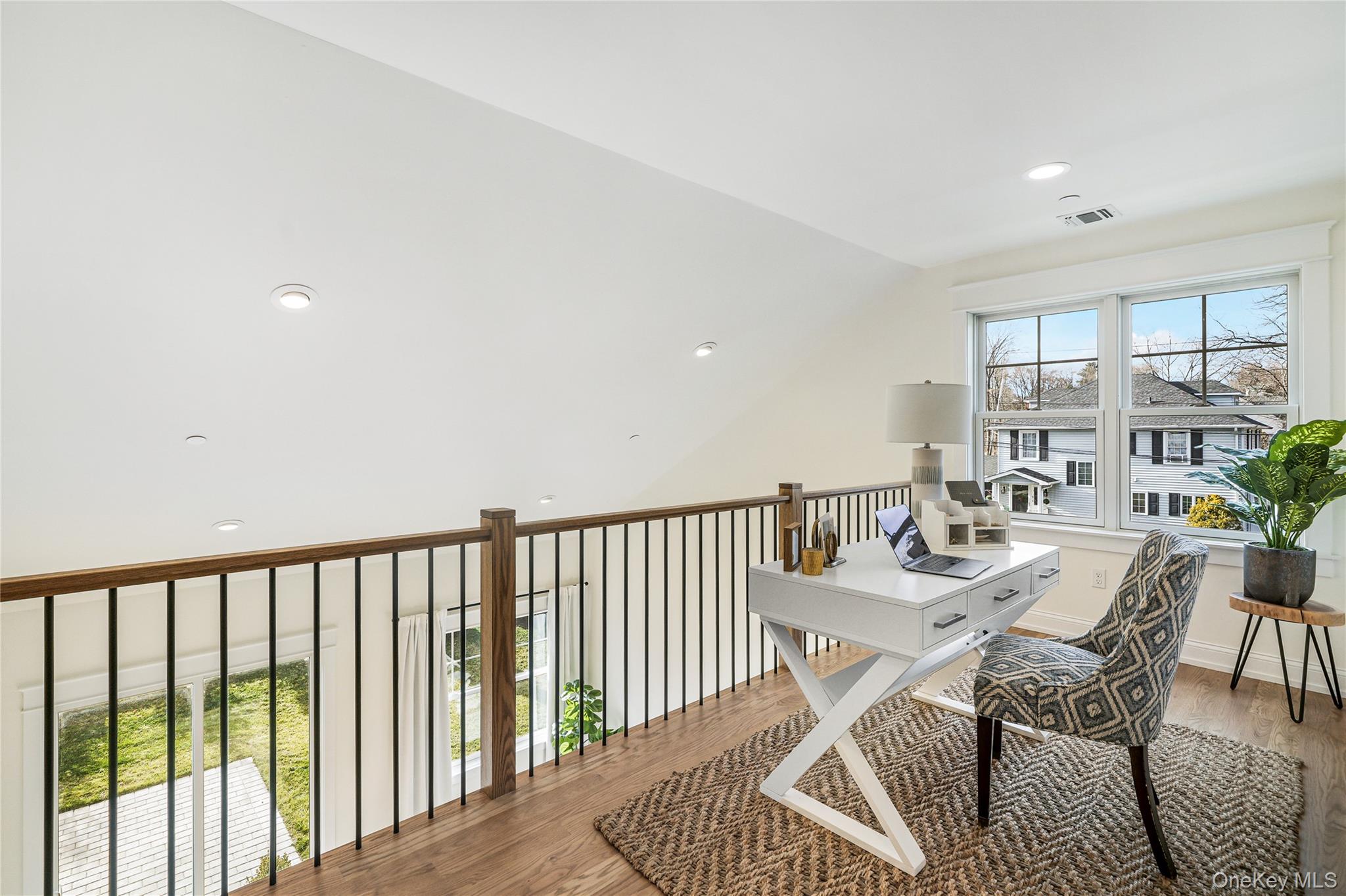 2040 Crompond Road 17 Yorktown Heights Yorktown Heights, NY 10598