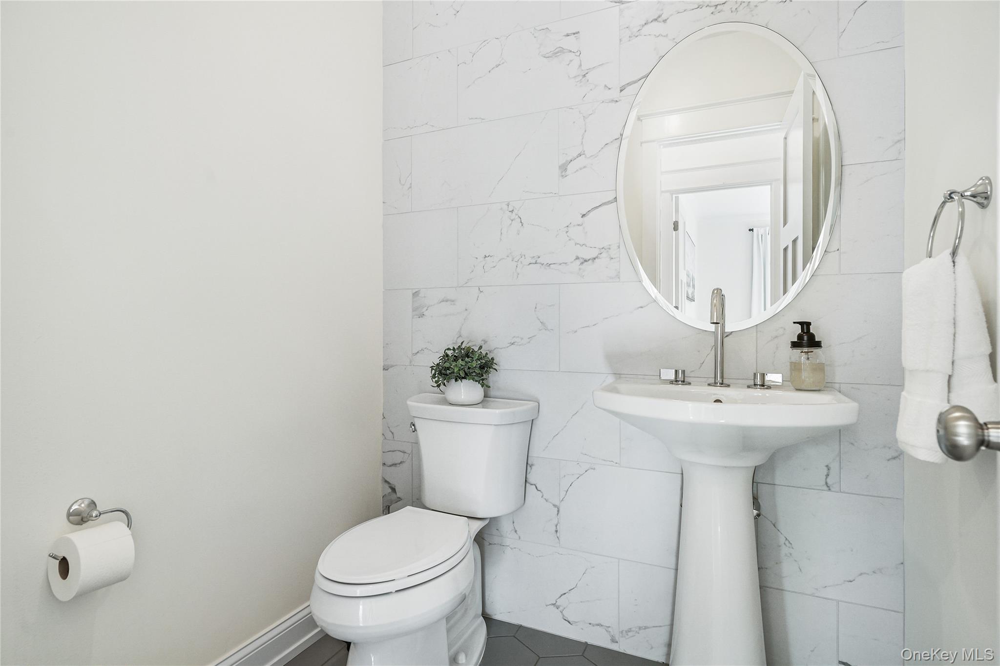 2040 Crompond Road 17 Yorktown Heights Yorktown Heights, NY 10598