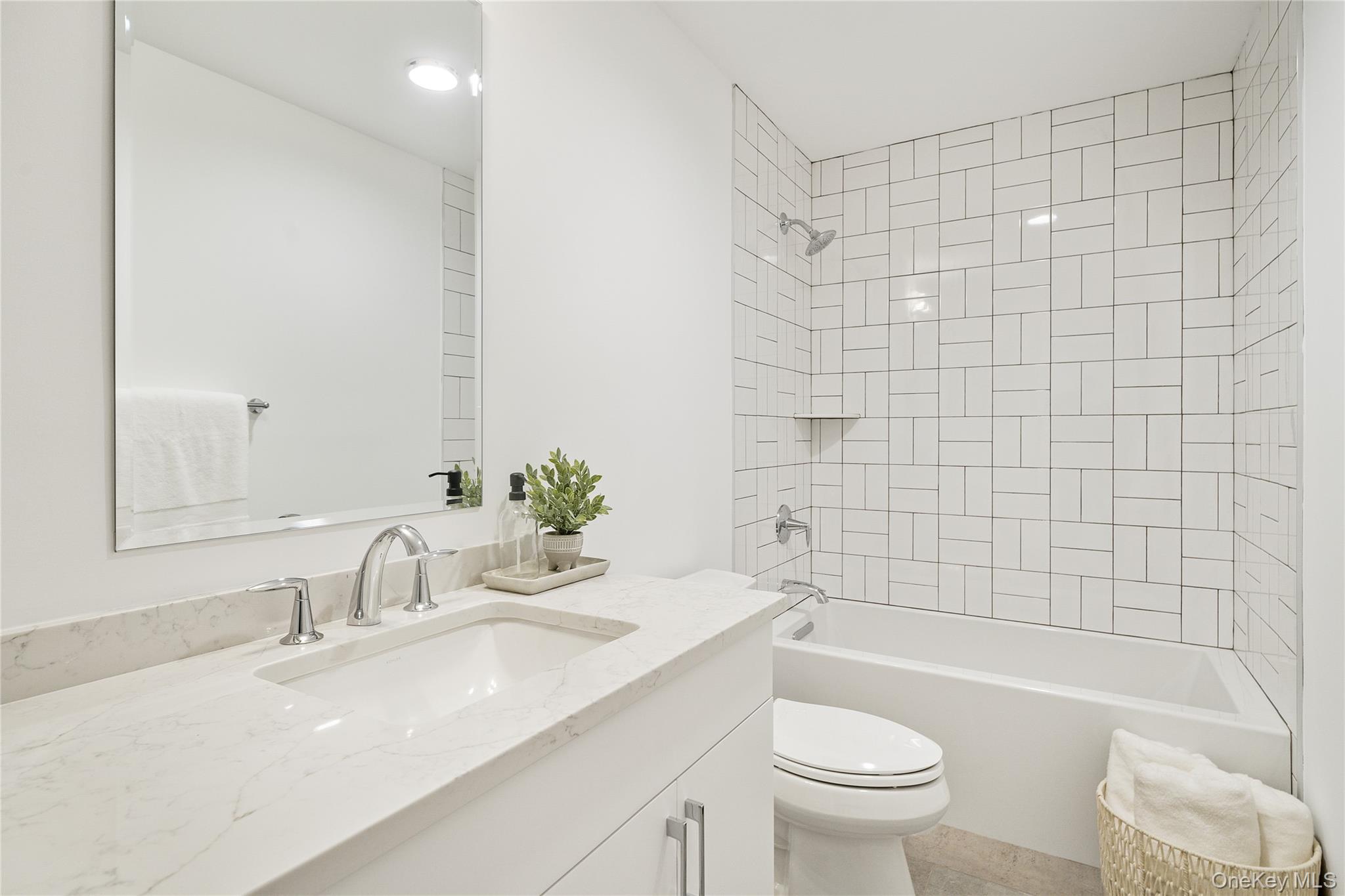 2040 Crompond Road 22 Yorktown Heights Yorktown Heights, NY 10598