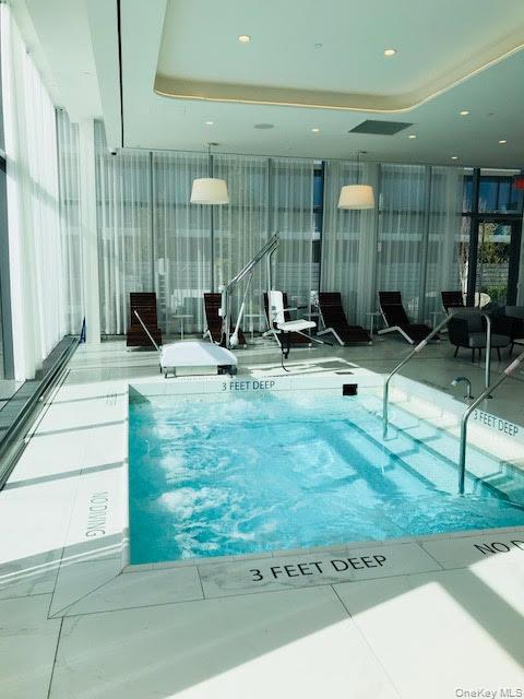 131-01 40th Road 17-S Flushing Flushing, NY 11354