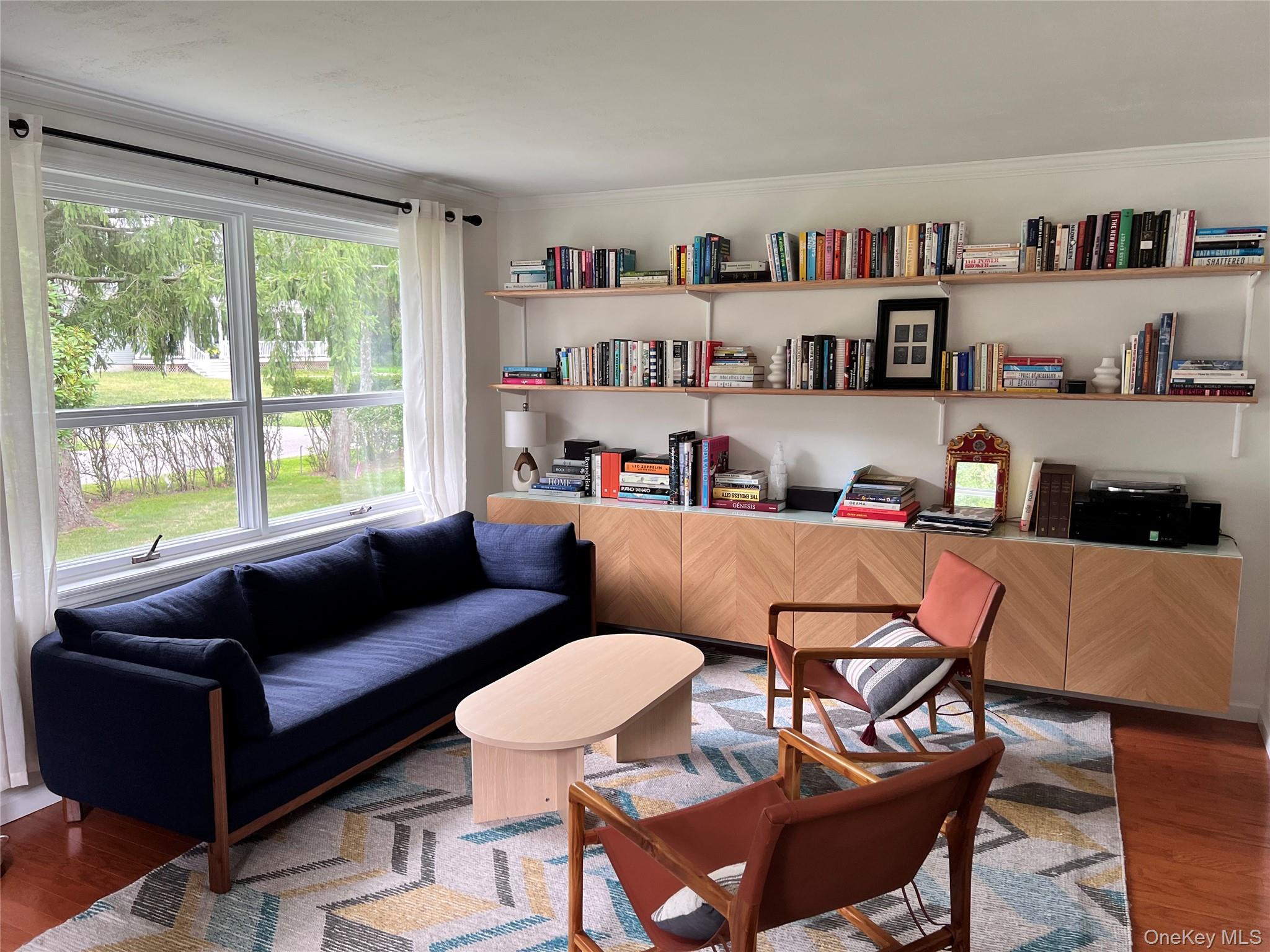 3825 Stars Road East Marion East Marion, NY 11939