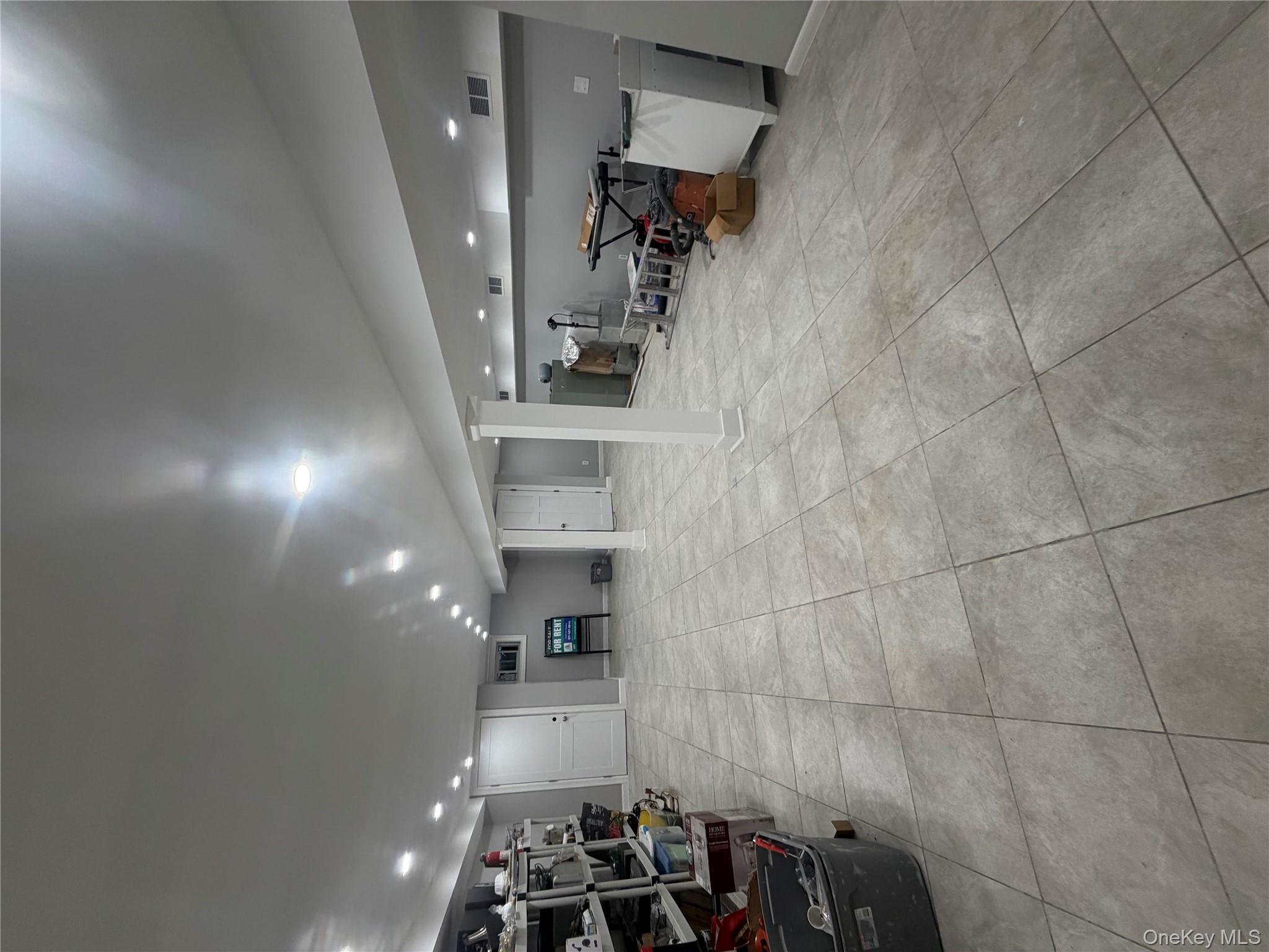 2410 Boston post Road Larchmont Larchmont, NY 10538