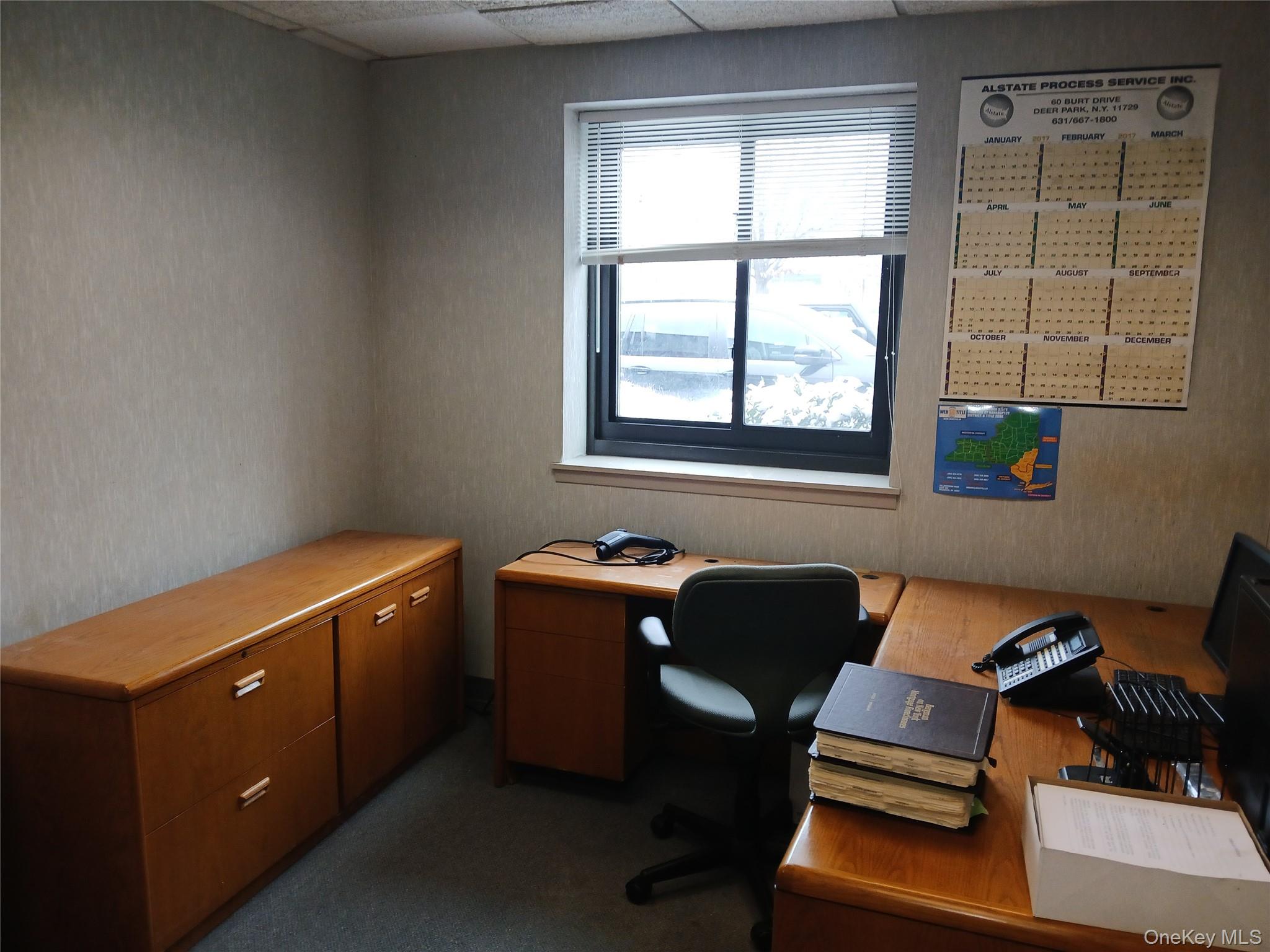 242 Drexel Avenue 4 Westbury Westbury, NY 11590