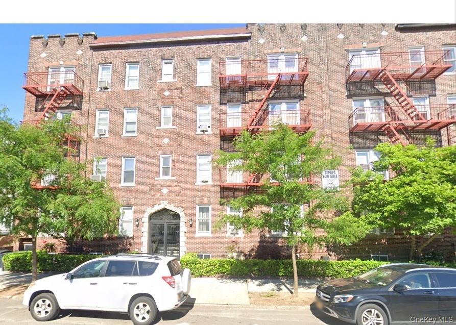 45-20 43rd Street 2-C Woodside Woodside, NY 11104