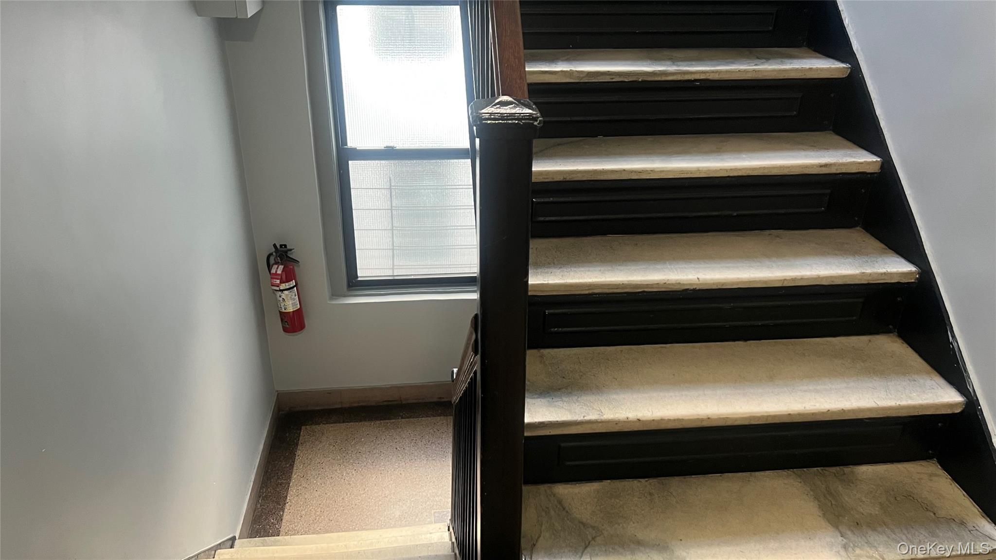 45-20 43rd Street 2-C Woodside Woodside, NY 11104