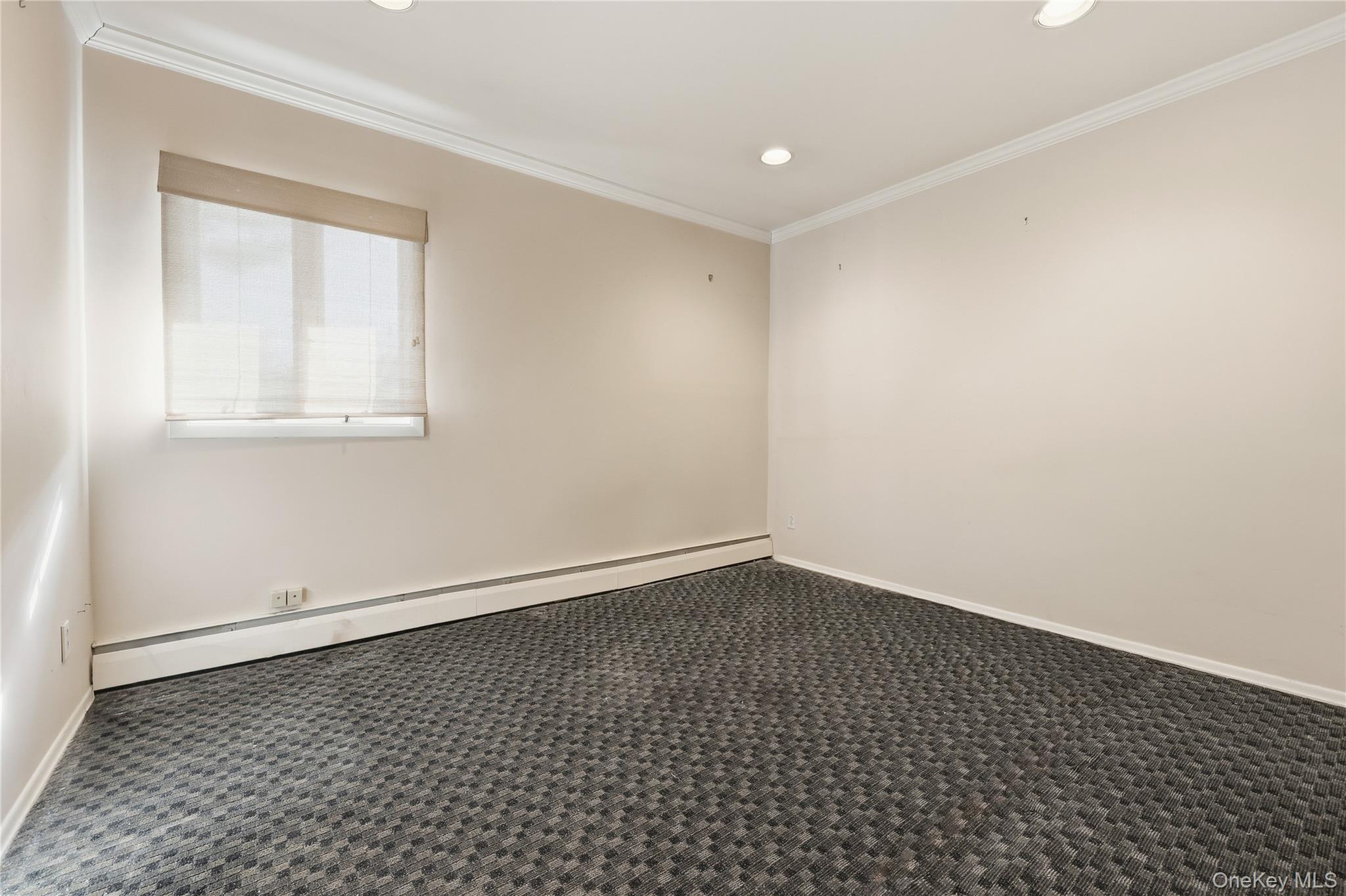 748 Sherwood Street North Woodmere, NY 11581