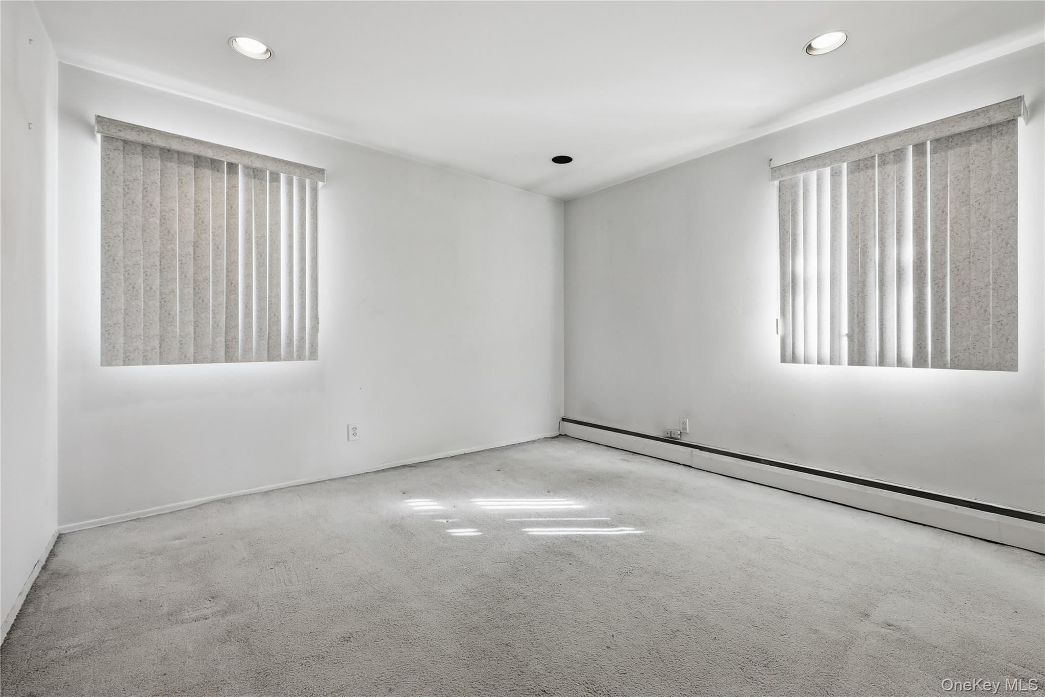 748 Sherwood Street North Woodmere, NY 11581