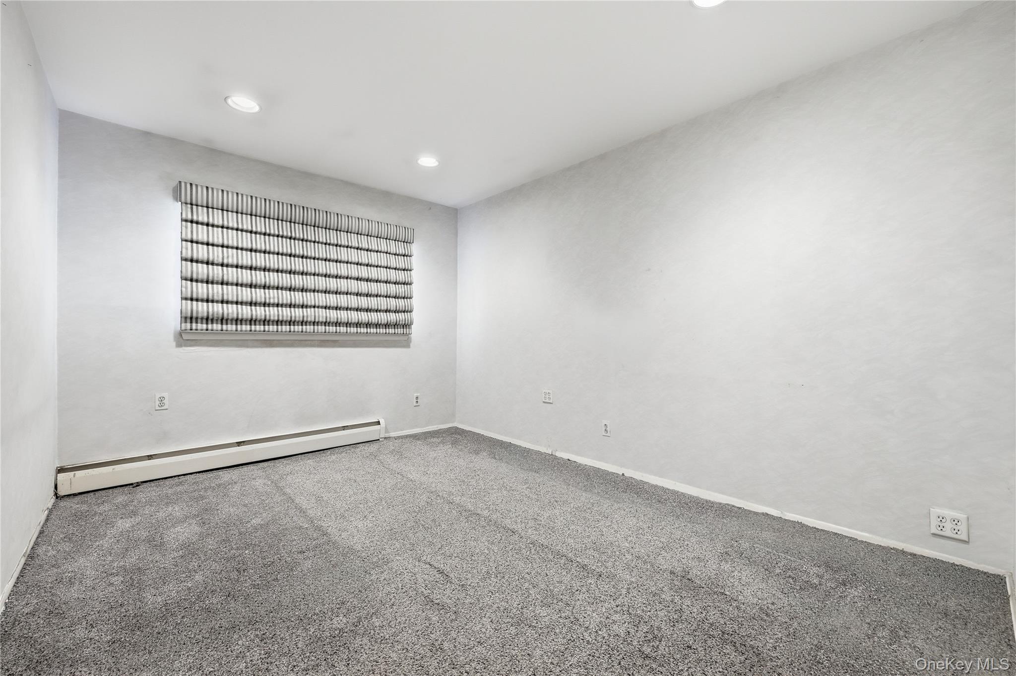 748 Sherwood Street North Woodmere, NY 11581