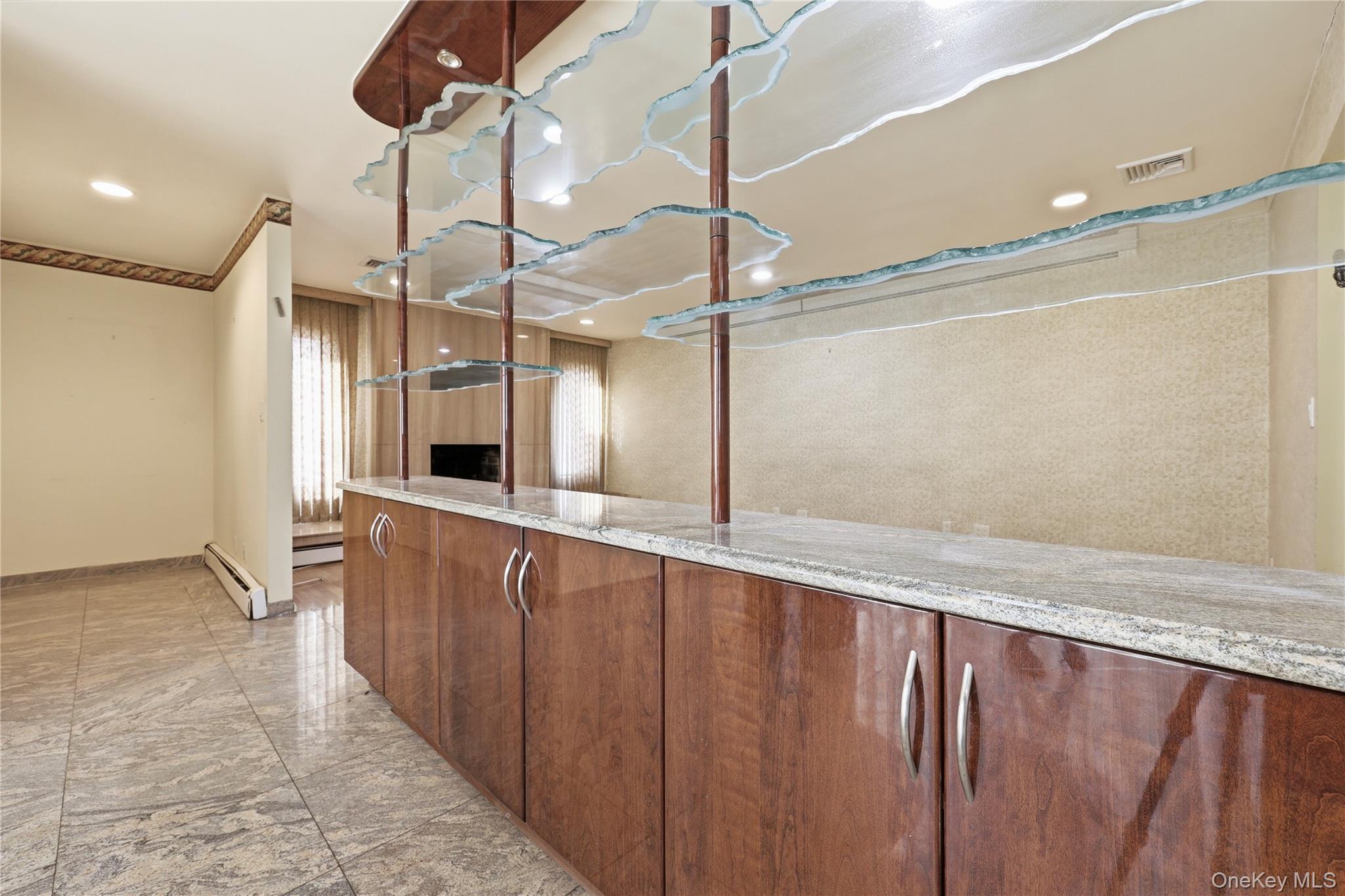 748 Sherwood Street North Woodmere, NY 11581