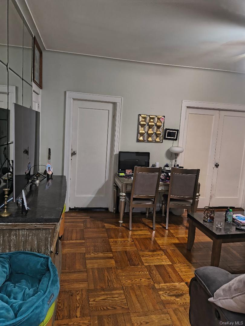 87-08 31st Avenue East Elmhurst East Elmhurst, NY 11369