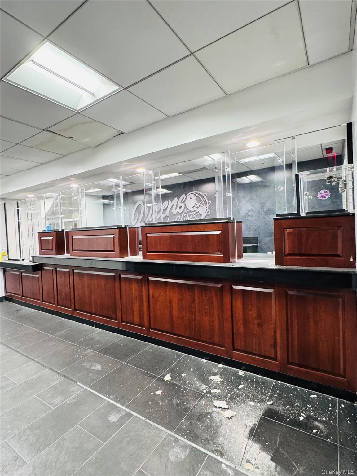 30-75 Steinway Street Astoria Astoria, NY 11103