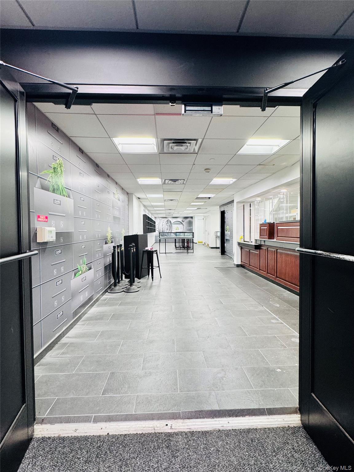 30-75 Steinway Street Astoria Astoria, NY 11103