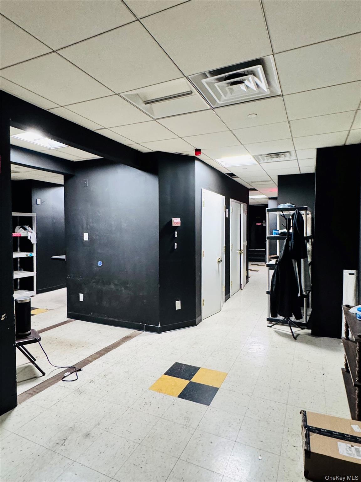 30-75 Steinway Street Astoria Astoria, NY 11103