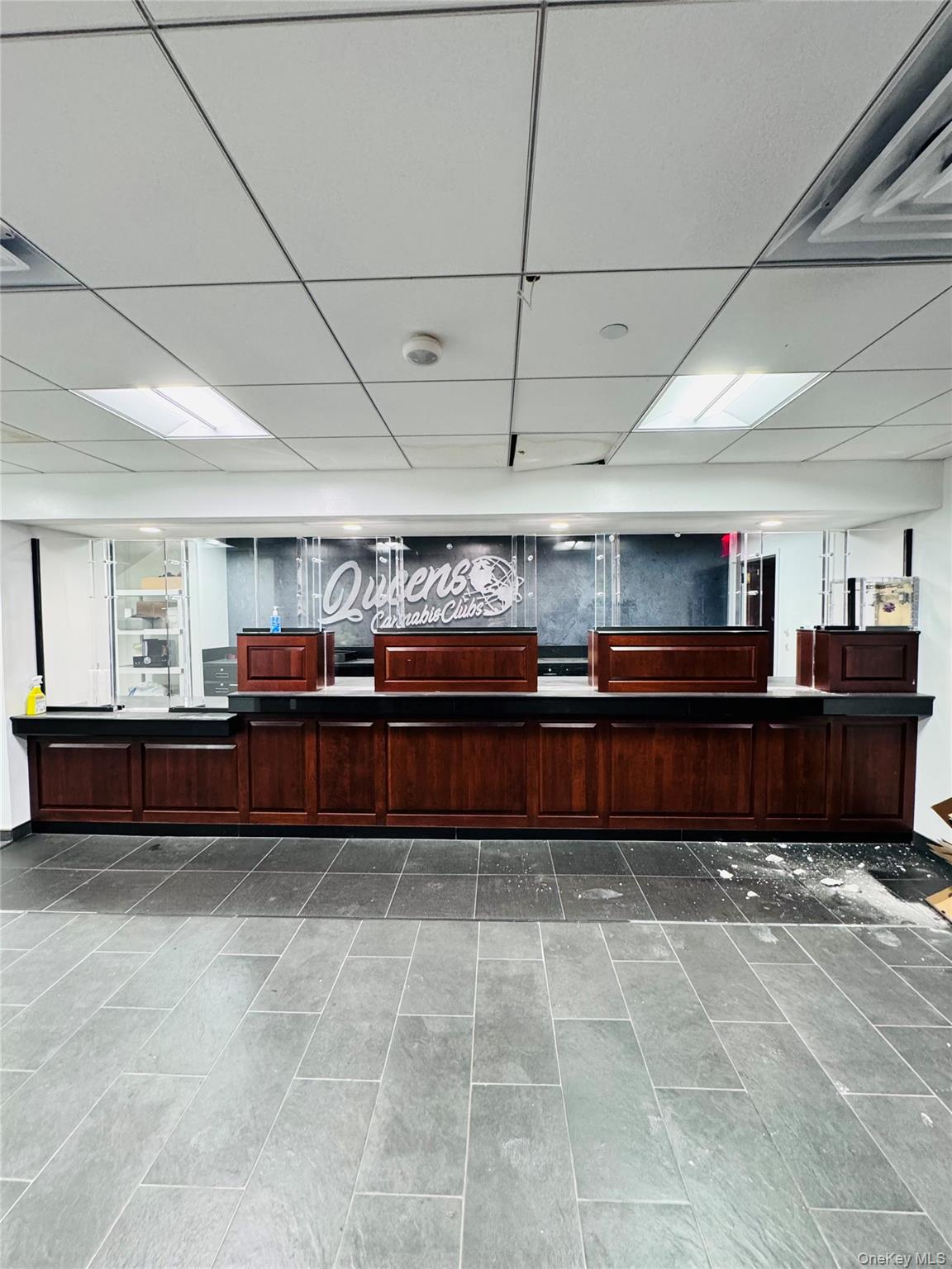 30-75 Steinway Street Astoria Astoria, NY 11103