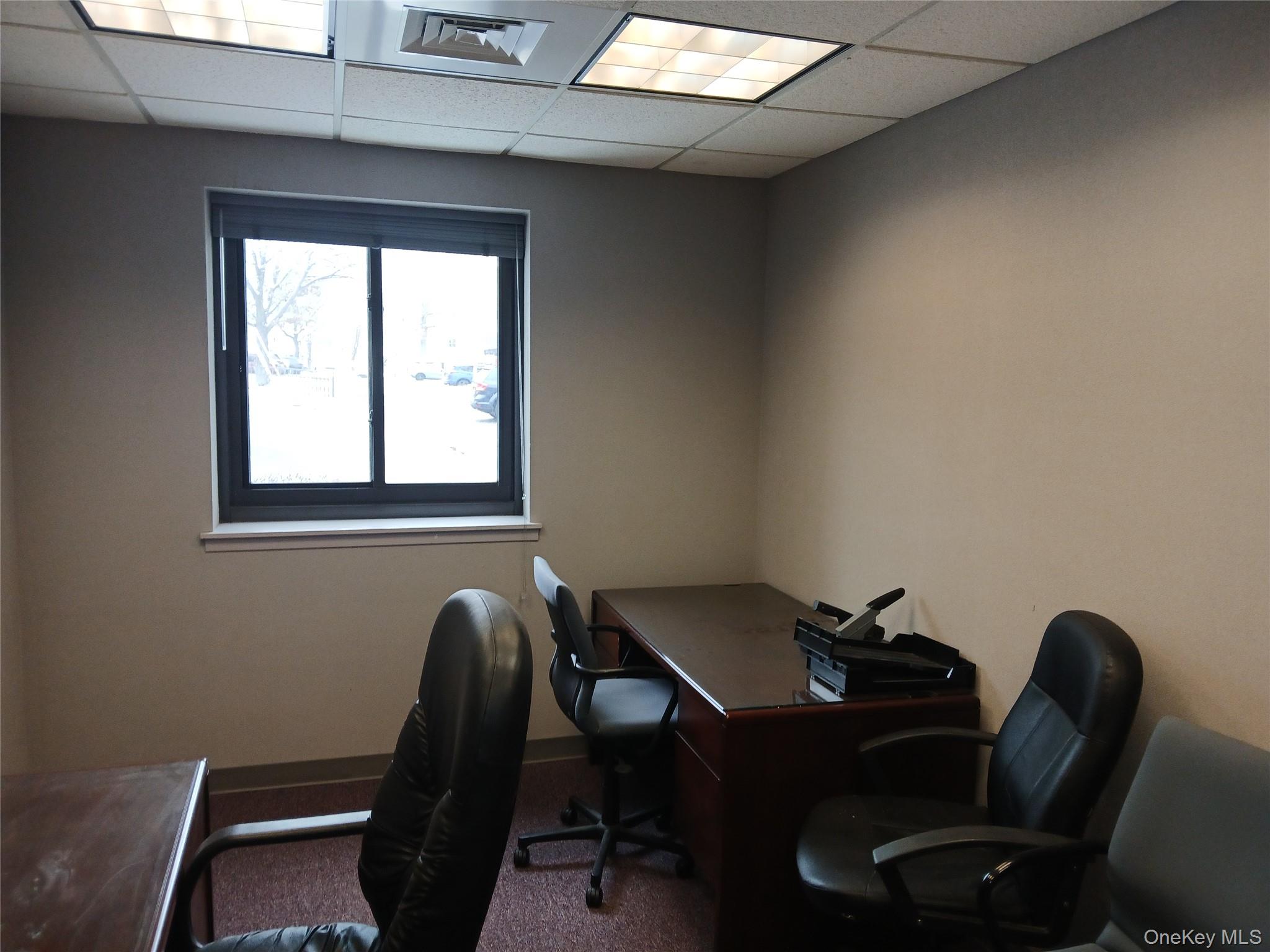 242 Drexel Avenue 1 Westbury Westbury, NY 11590