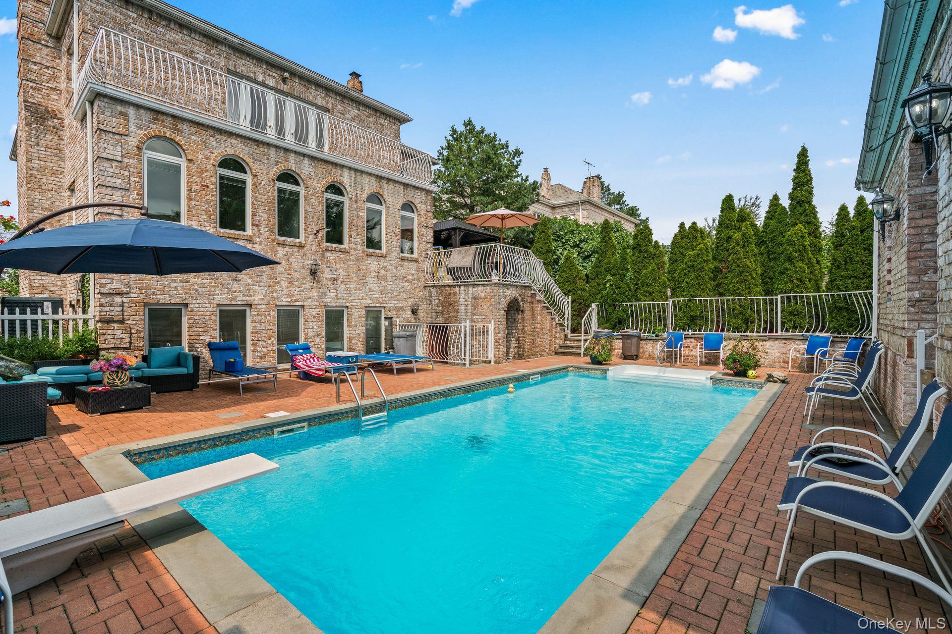 6 Summit Place Malba Malba, NY 11357