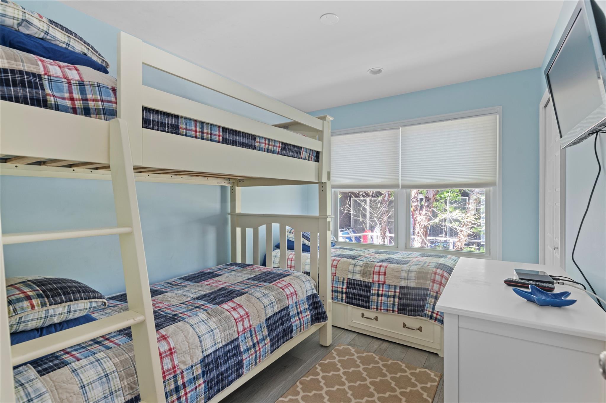 112 Ocean Road Ocean Beach Ocean Beach, NY 11770