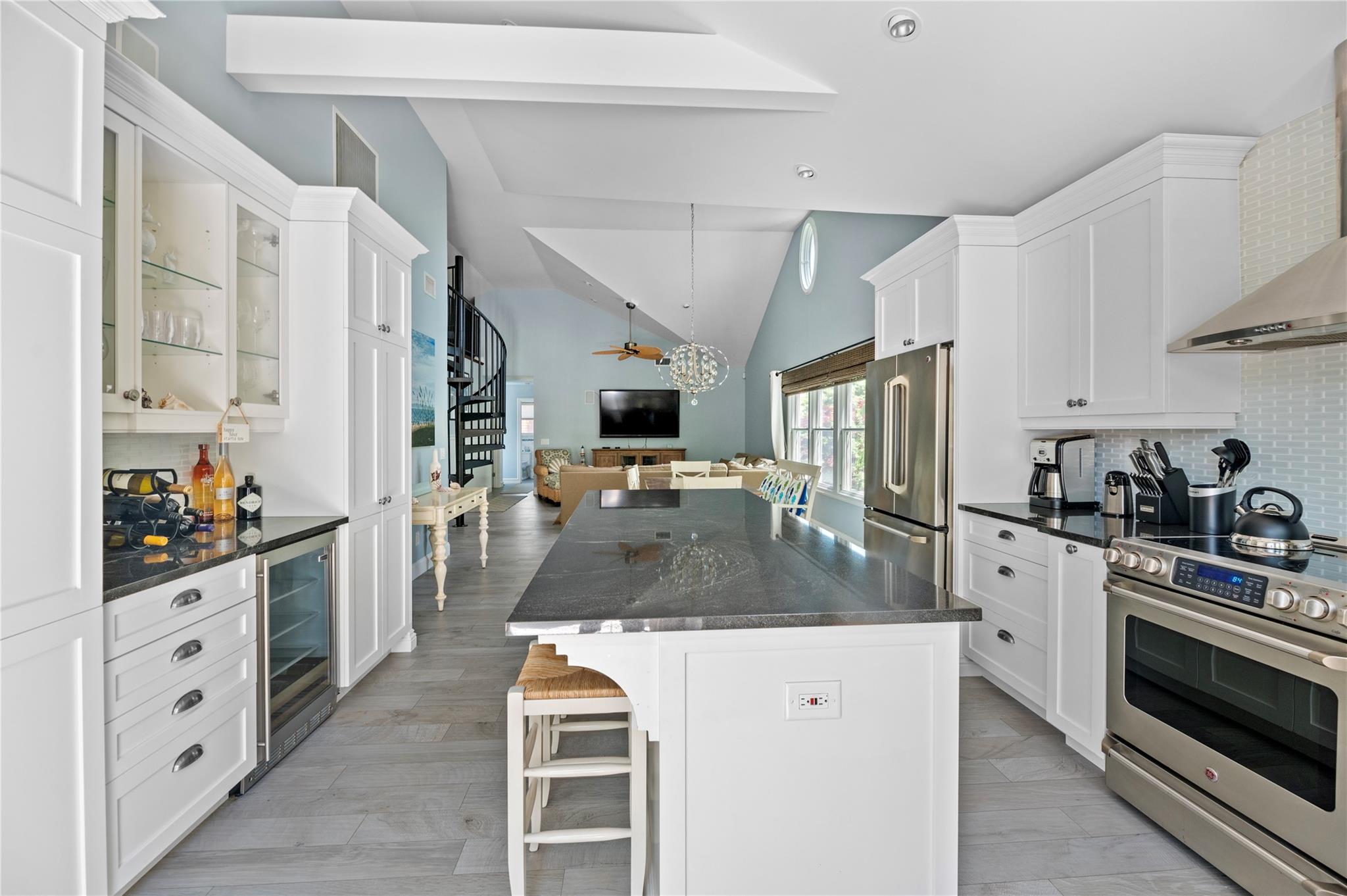 112 Ocean Road Ocean Beach Ocean Beach, NY 11770