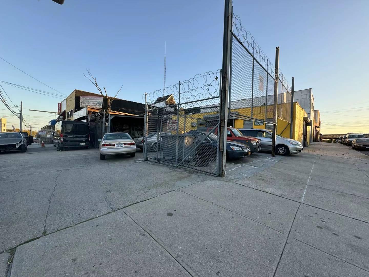 49-04 25th Avenue Woodside Woodside, NY 11377