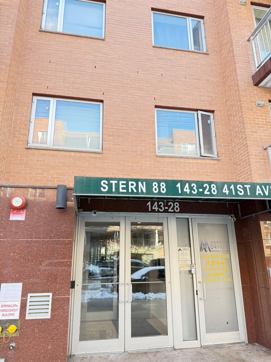 143-28 41st Avenue 4-B Flushing Flushing, NY 11355