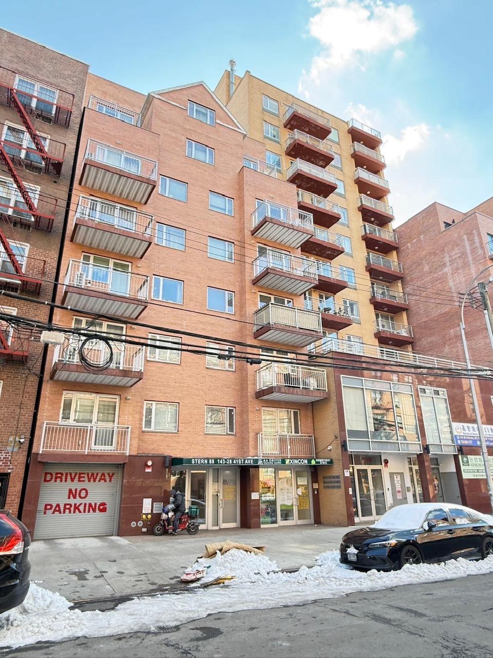 143-28 41st Avenue 4-B Flushing Flushing, NY 11355