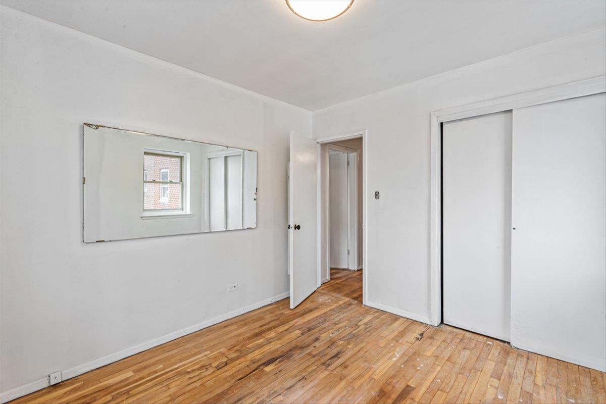 144-55 Melbourne Avenue 4-A Flushing Flushing, NY 11367